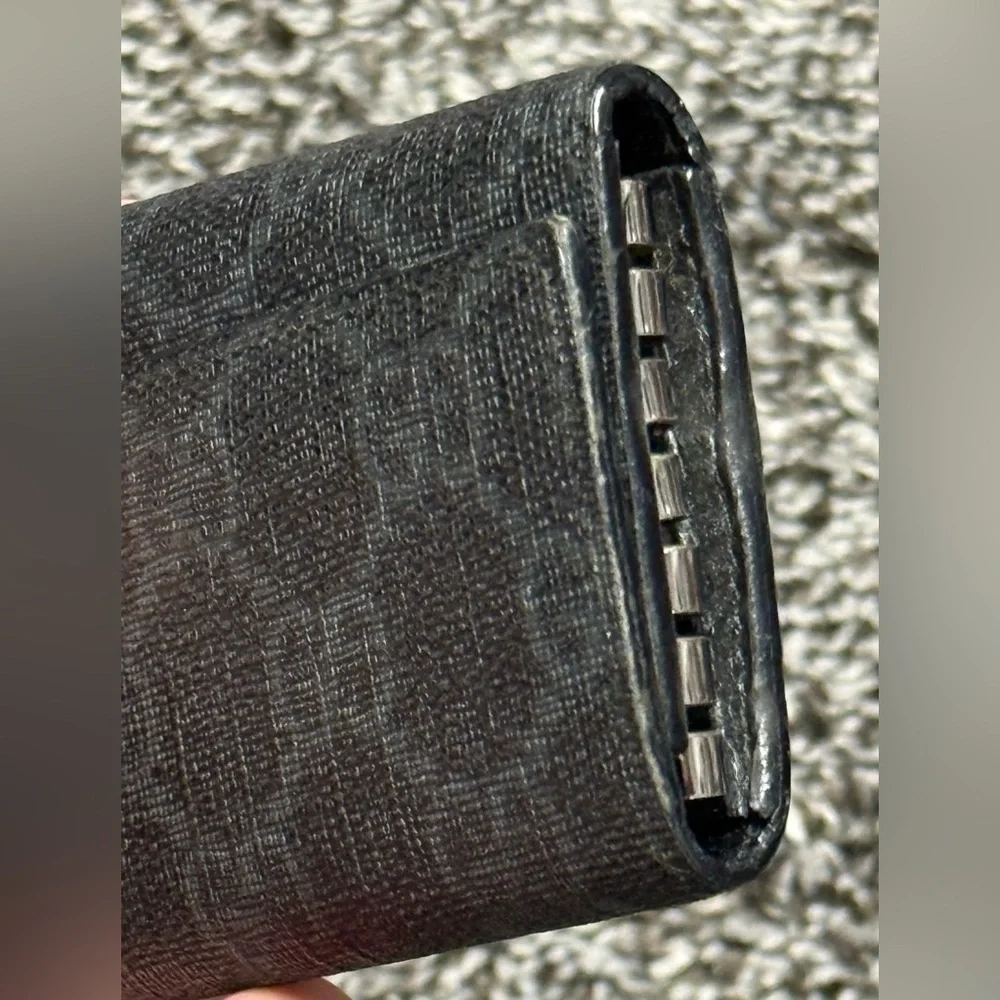 Gucci black/grey key holder